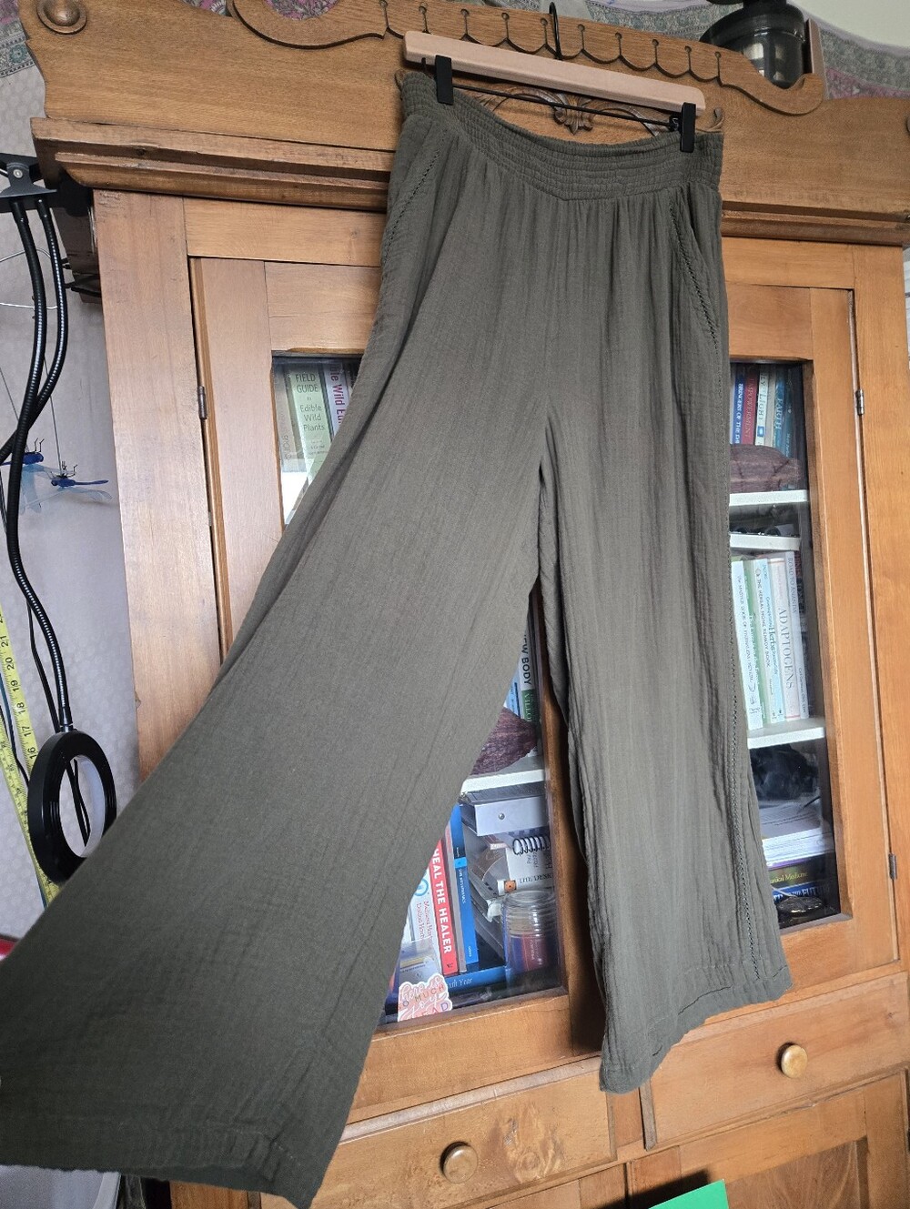 Aerie Olive Wide Split Leg Pants L